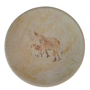 Vtg Hand Carved Kenyan Soapstone Elephant Themed Plate Folk Art Primitive Ethnic